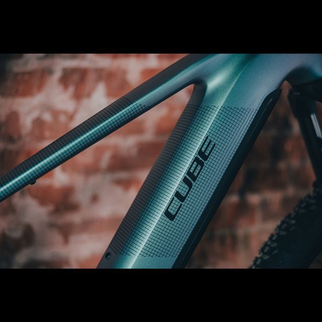 CUBE Reaction Hybrid Pro 800 2027 sähköpyörä